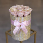 Small Gold Princess Κουτί Mε Ροζ Απαλα Τριαντάφυλλα Forever