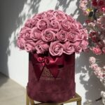 Infinity Roses Midi Velvet Μπορντο Κουτί Με Σαπιο Μηλο Real Touch Τριαντάφυλλα Που Διαρκούν Για Πάντα