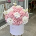 Blush Luxury Box - Image 2